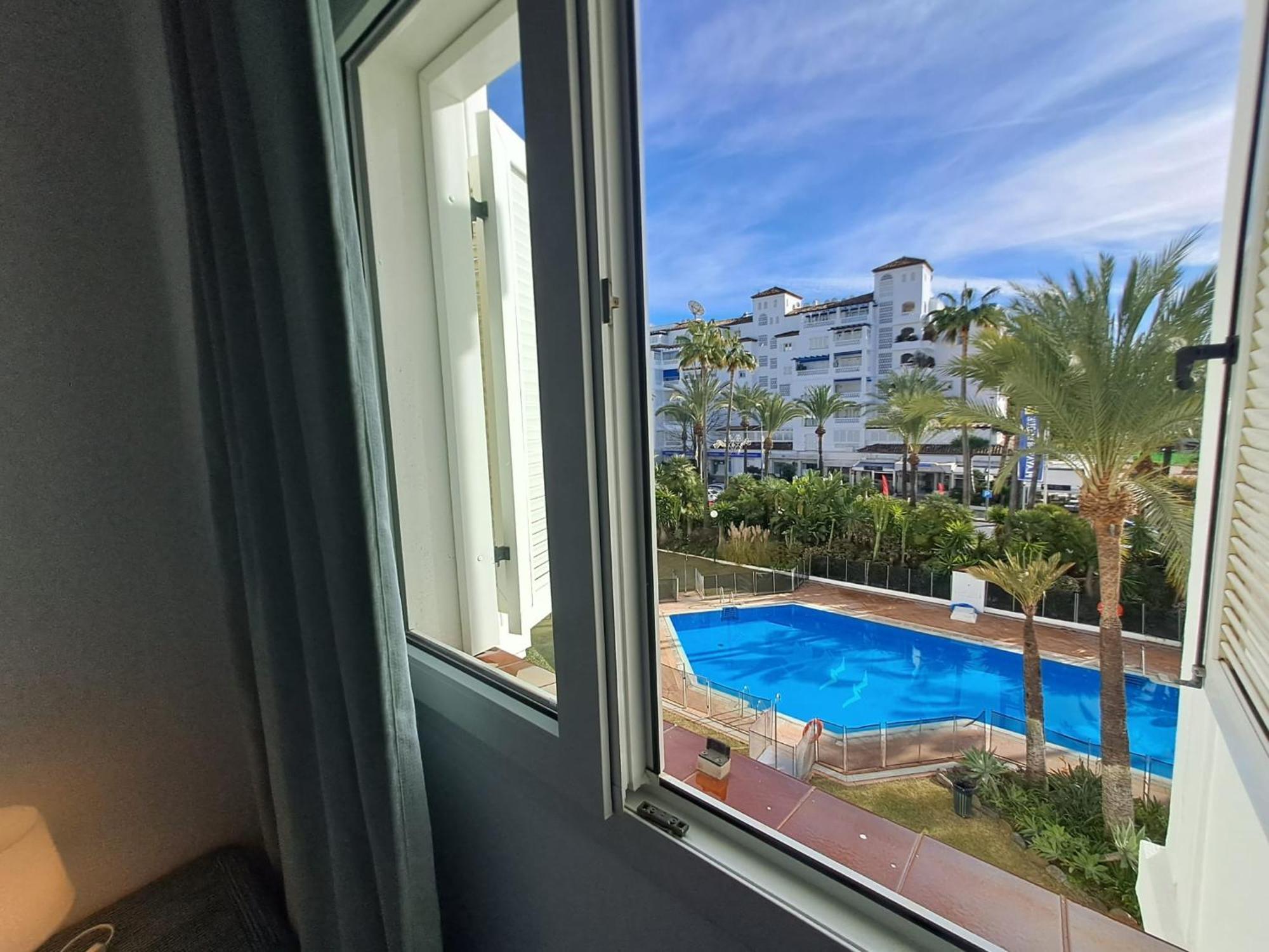Luminous Apartment In Playas Del Duque , Puerto Banus By Holidays & Home Marbella Exterior foto